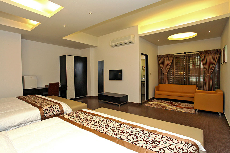 Deluxe Luxury