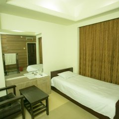 Single Room A/C