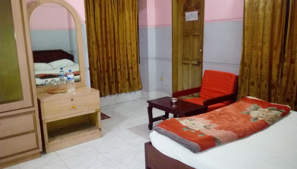 Deluxe Single Room
