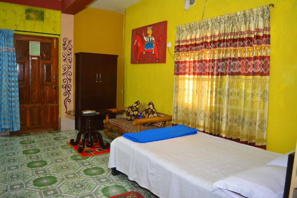Standard Family Room