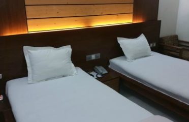 Western Suite (Twin)