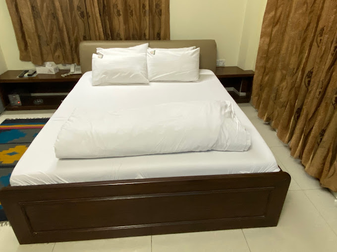 Couple Room Non Ac