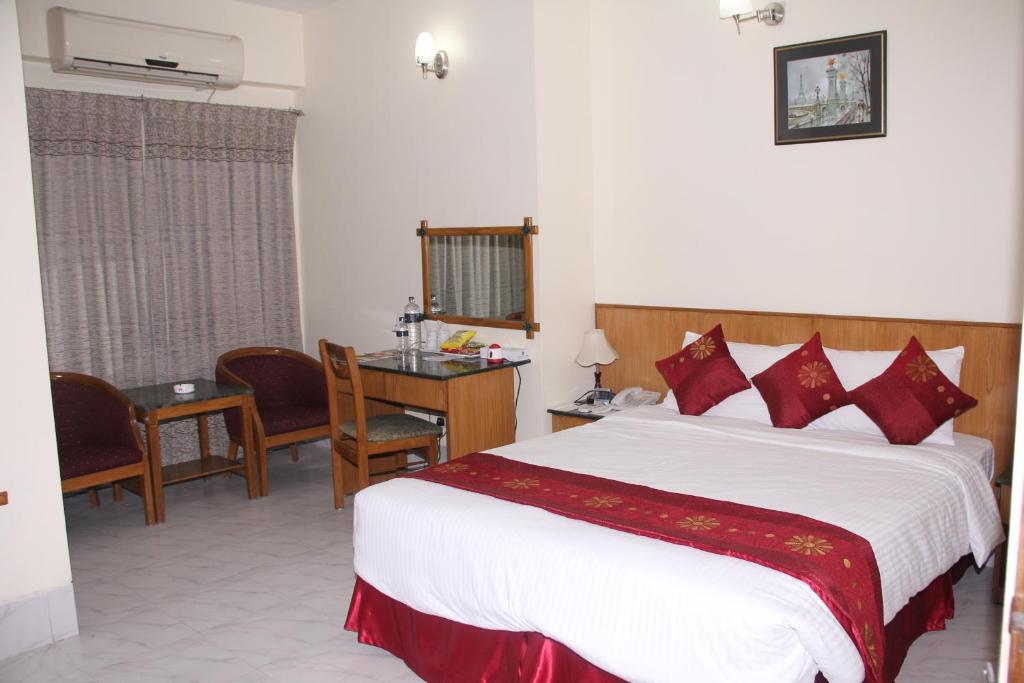 Deluxe Single Room