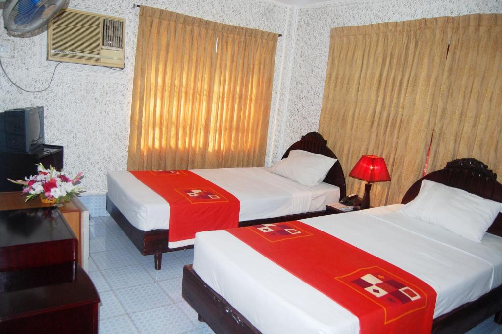 Hotel photo 12