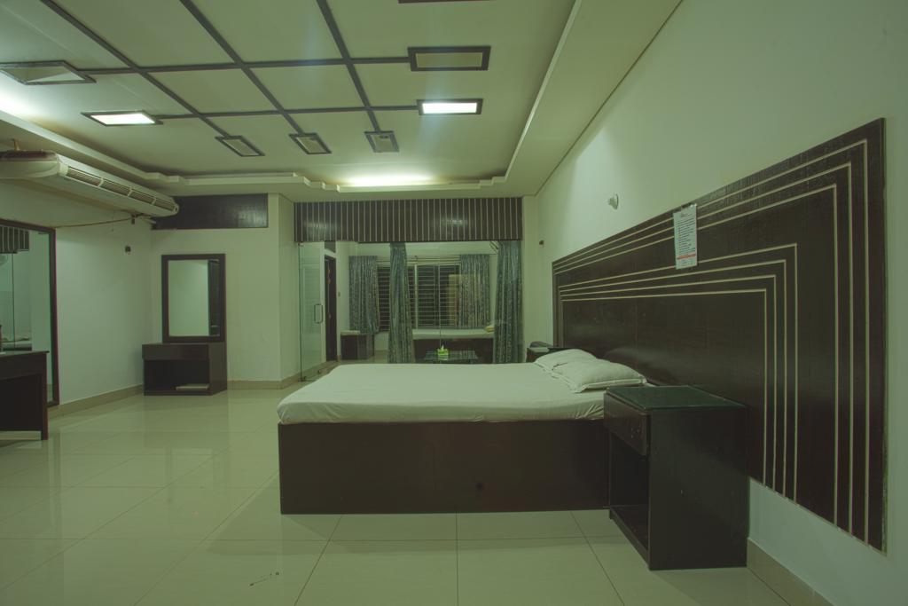 Standard Studio
