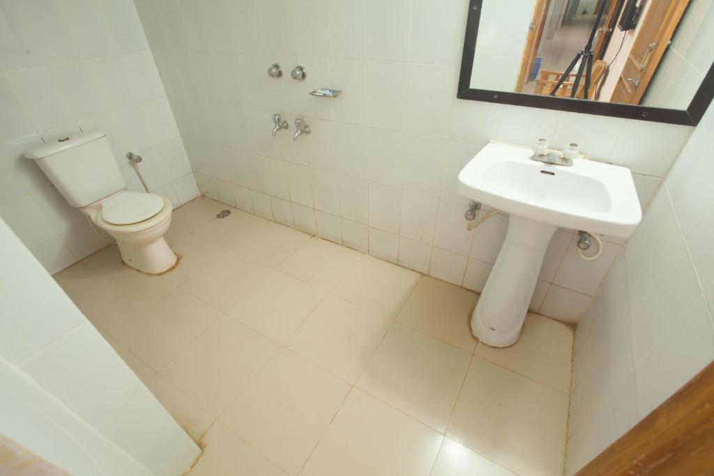 Basic Triple Room