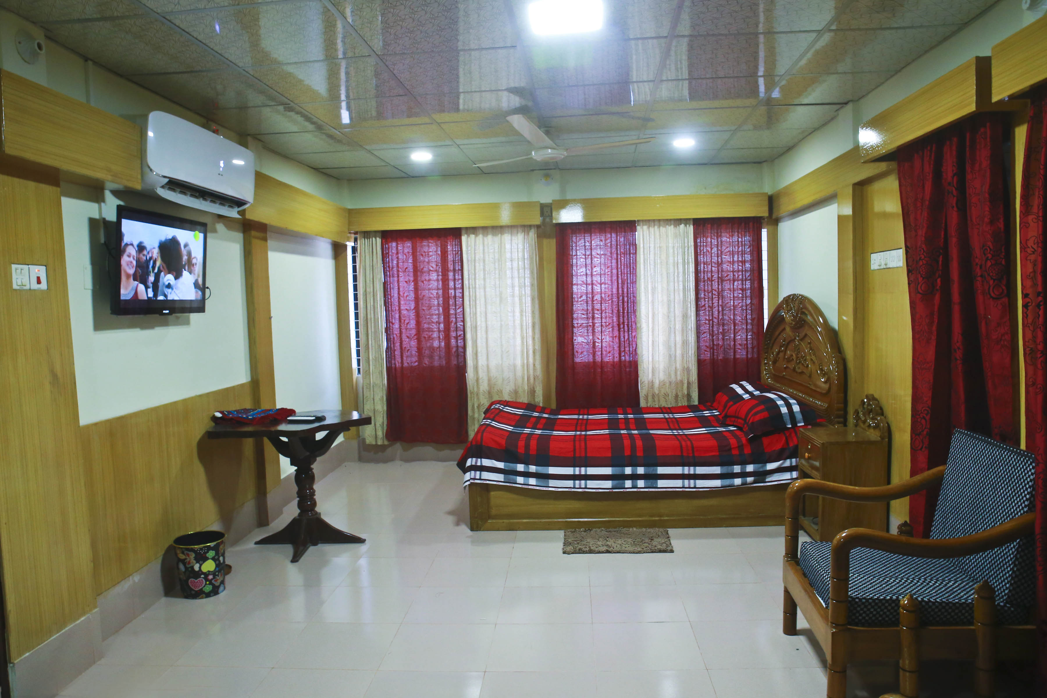 Couple Room