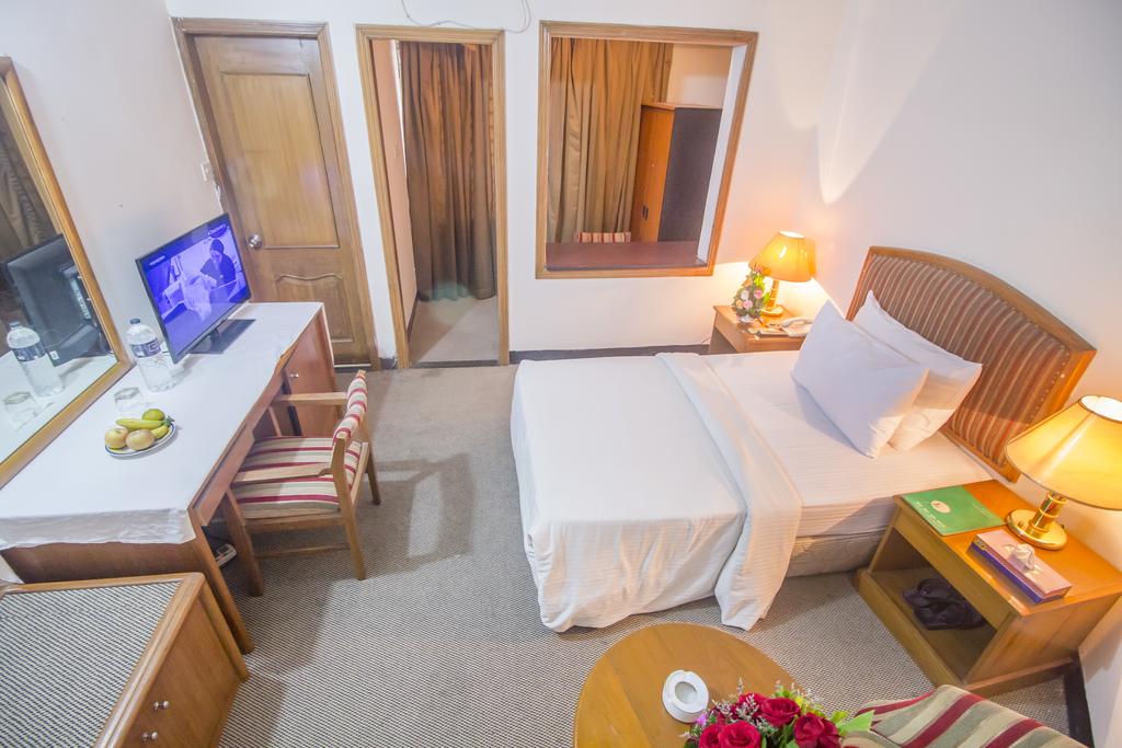 Hotel photo 13