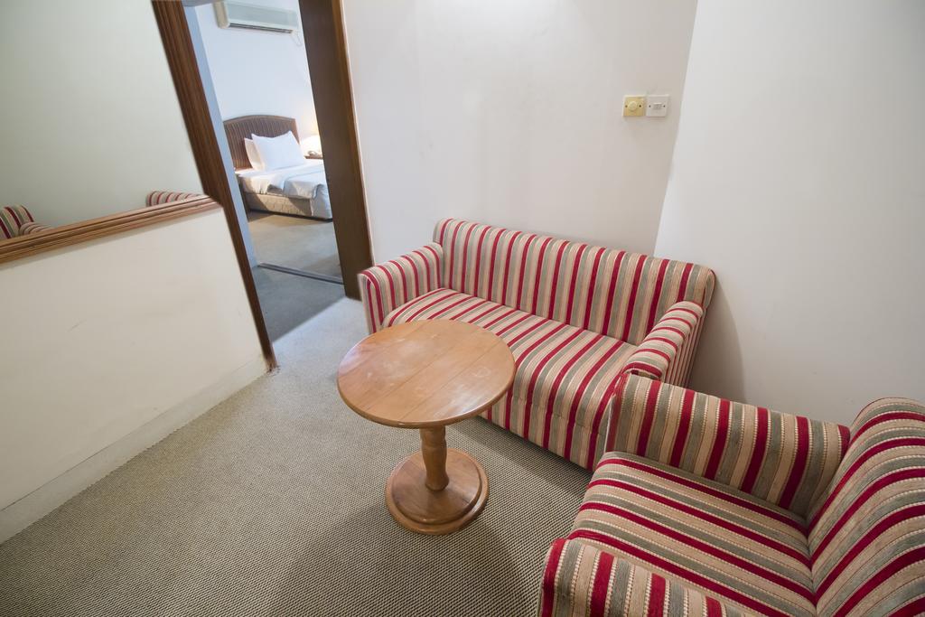 Executive Suite