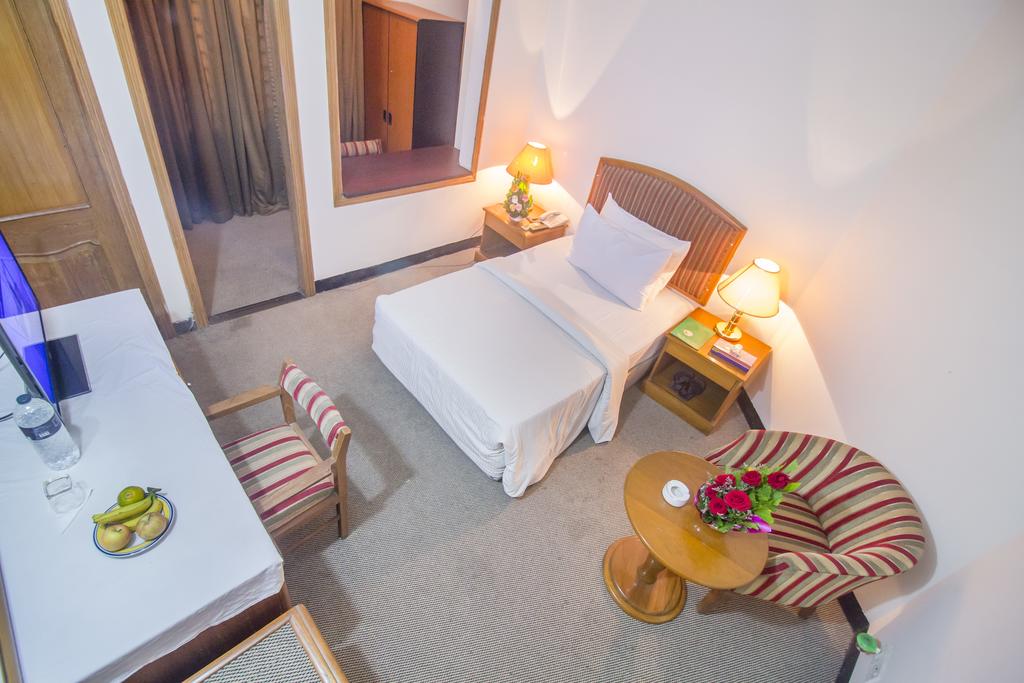 Deluxe Single Room