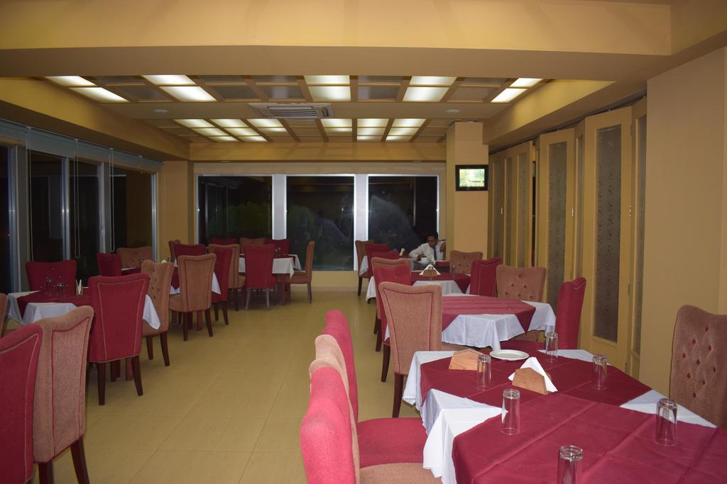 Hotel photo 11
