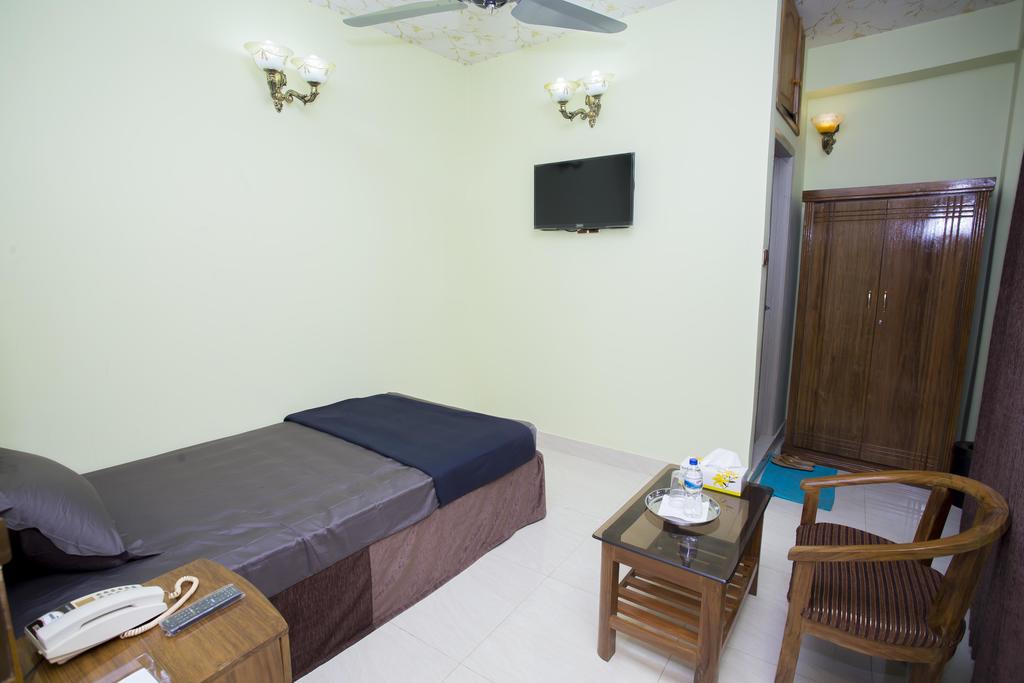 Deluxe Single Room