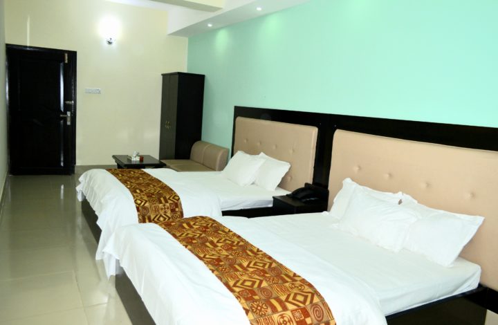 Hotel photo 12