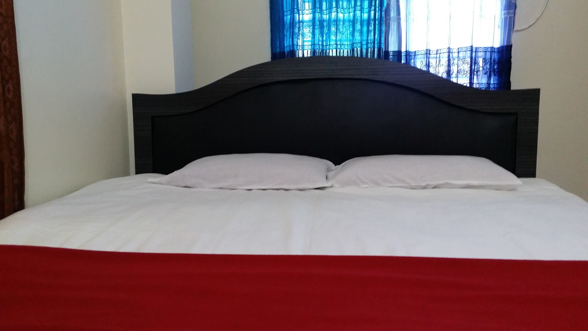 Deluxe Couple Room