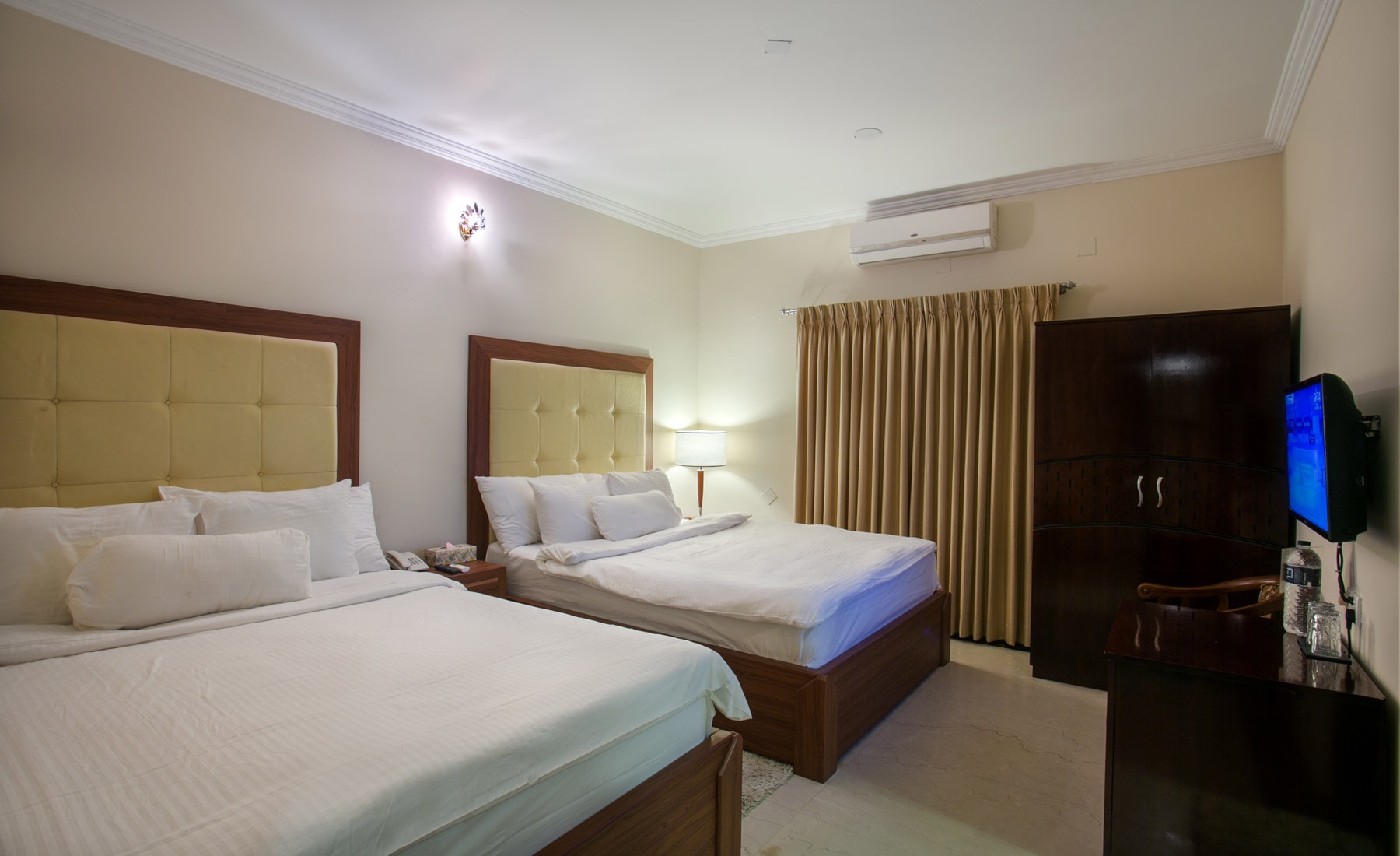 Hotel photo 30