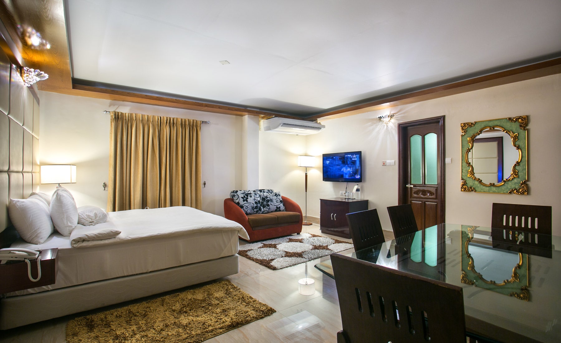 Hotel photo 32