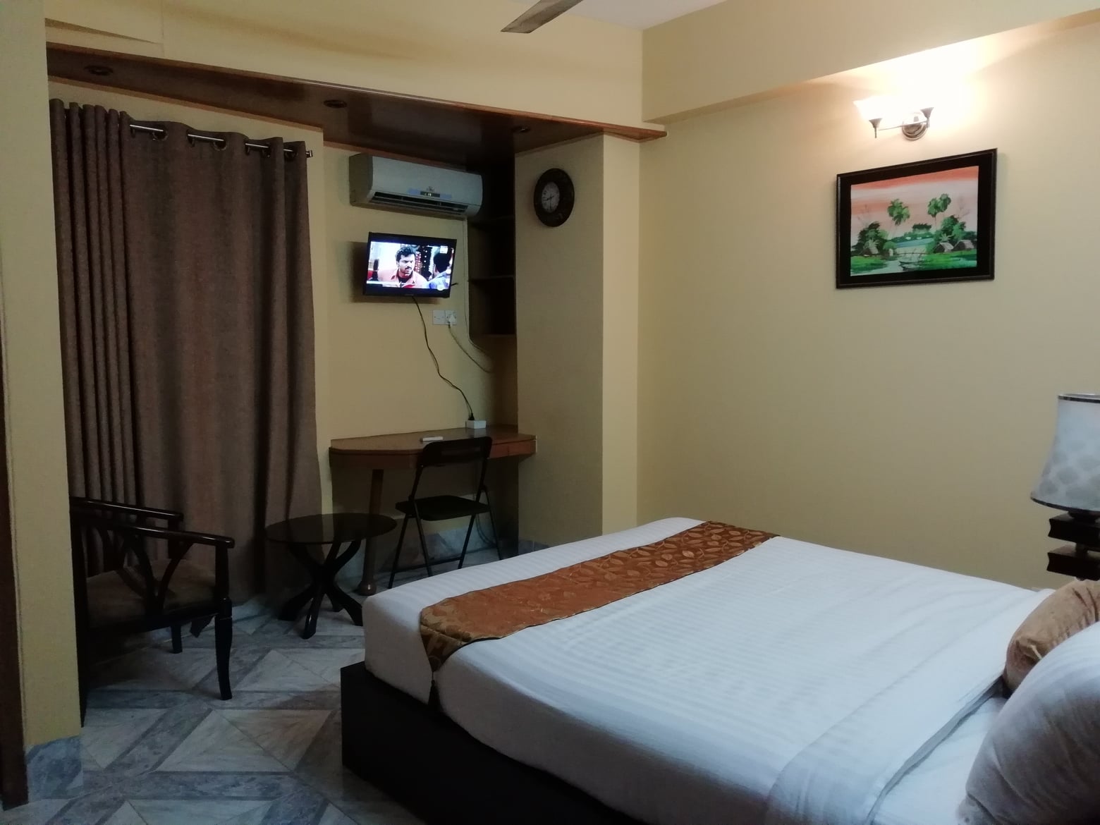 Hotel photo 8