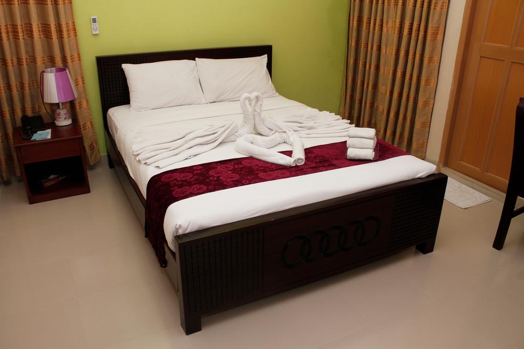 Deluxe Family Suite