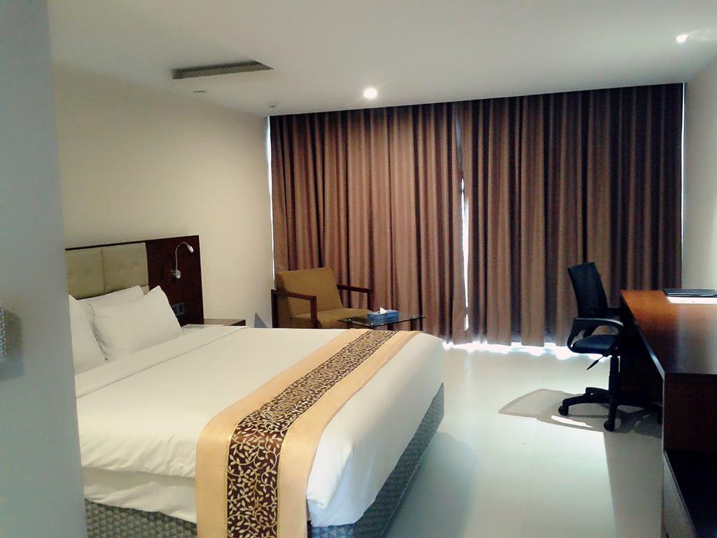 Hotel photo 11