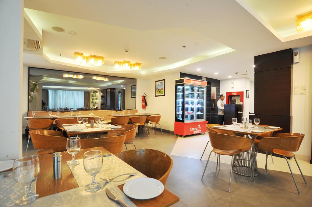 Hotel photo 13