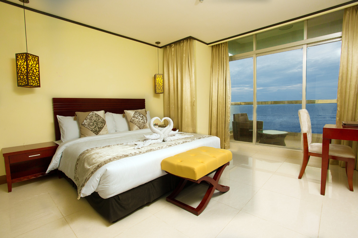 Panorama Ocean Suite