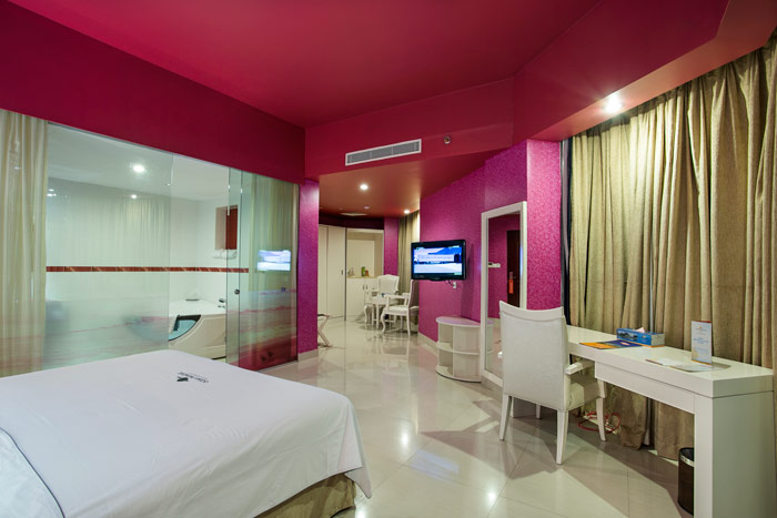 Hotel photo 12
