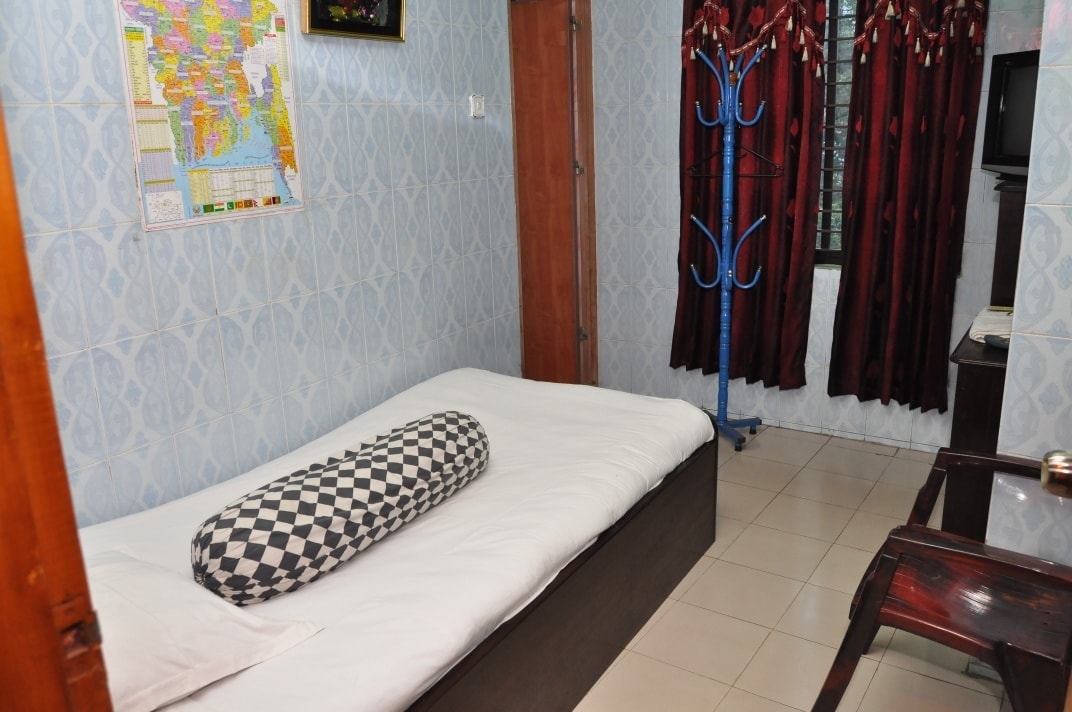 Economy Single Room Non Ac