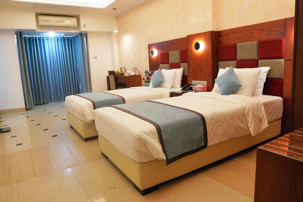Deluxe Twin Room
