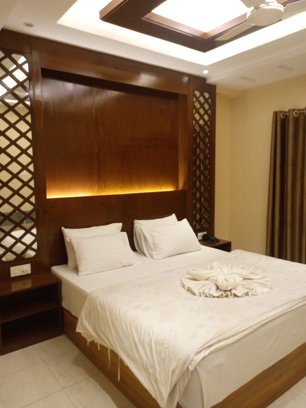 Superior Deluxe Suite