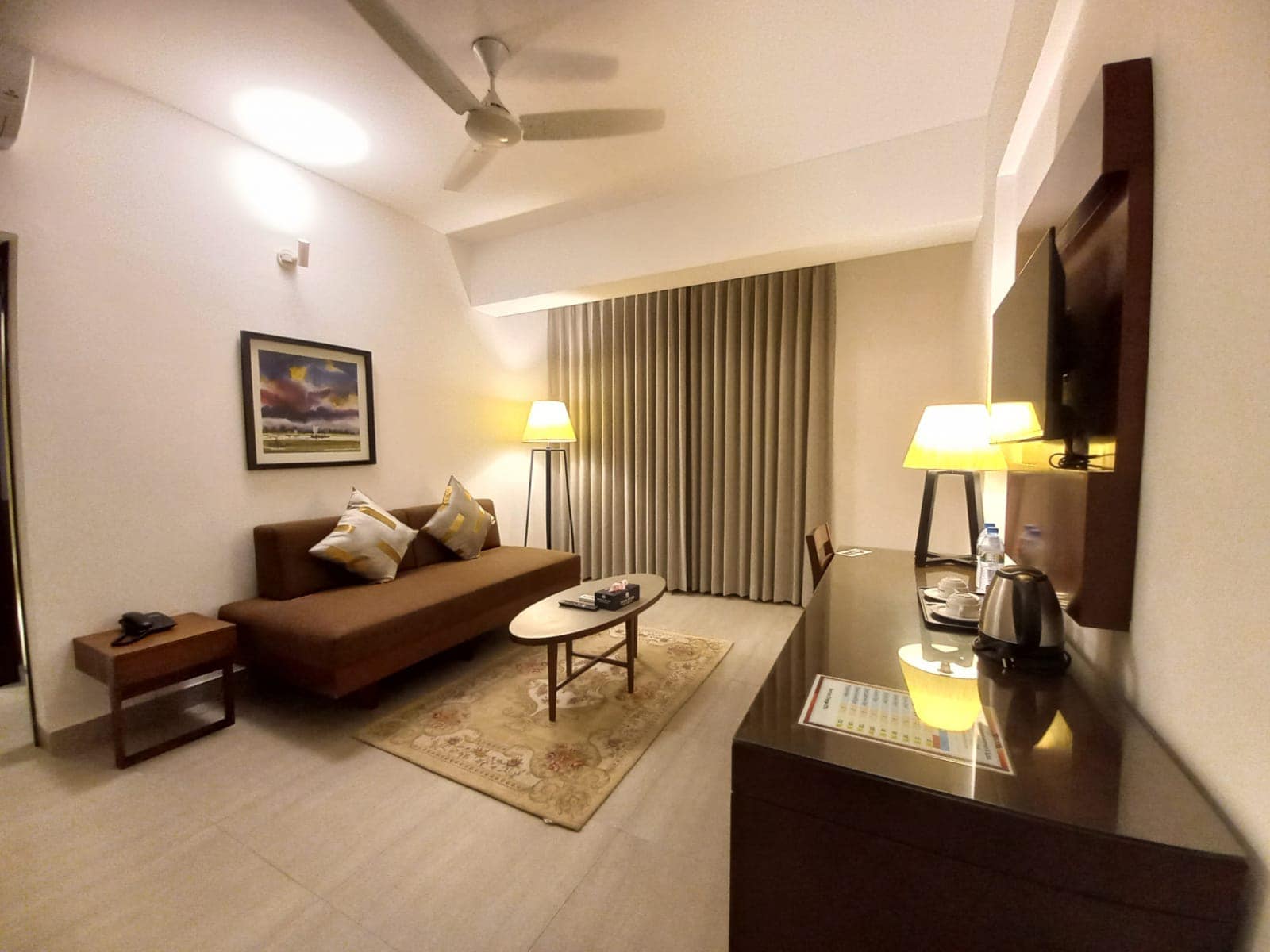 Hotel photo 7