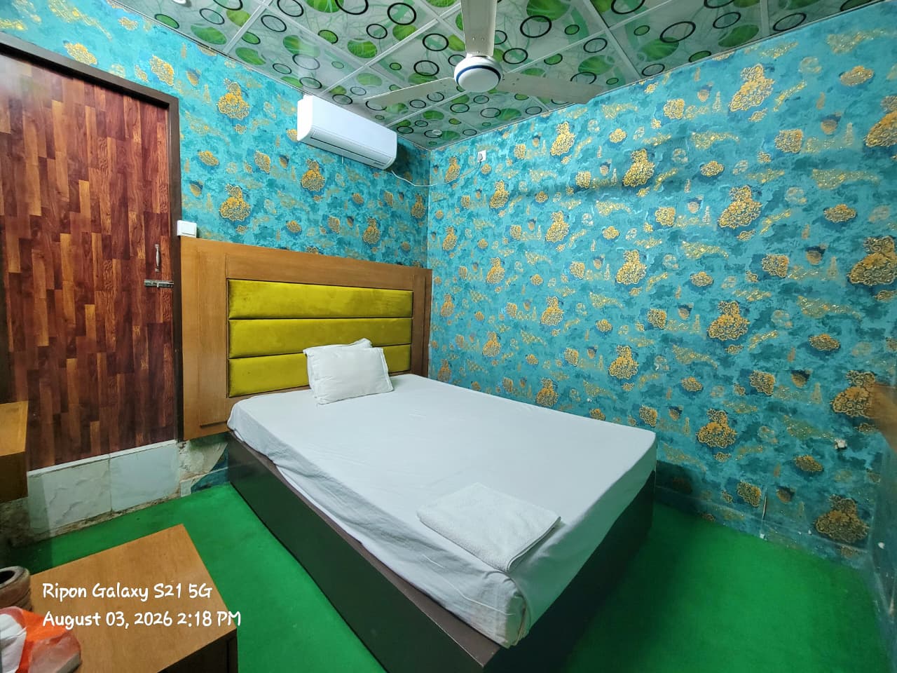 Deluxe Single Room