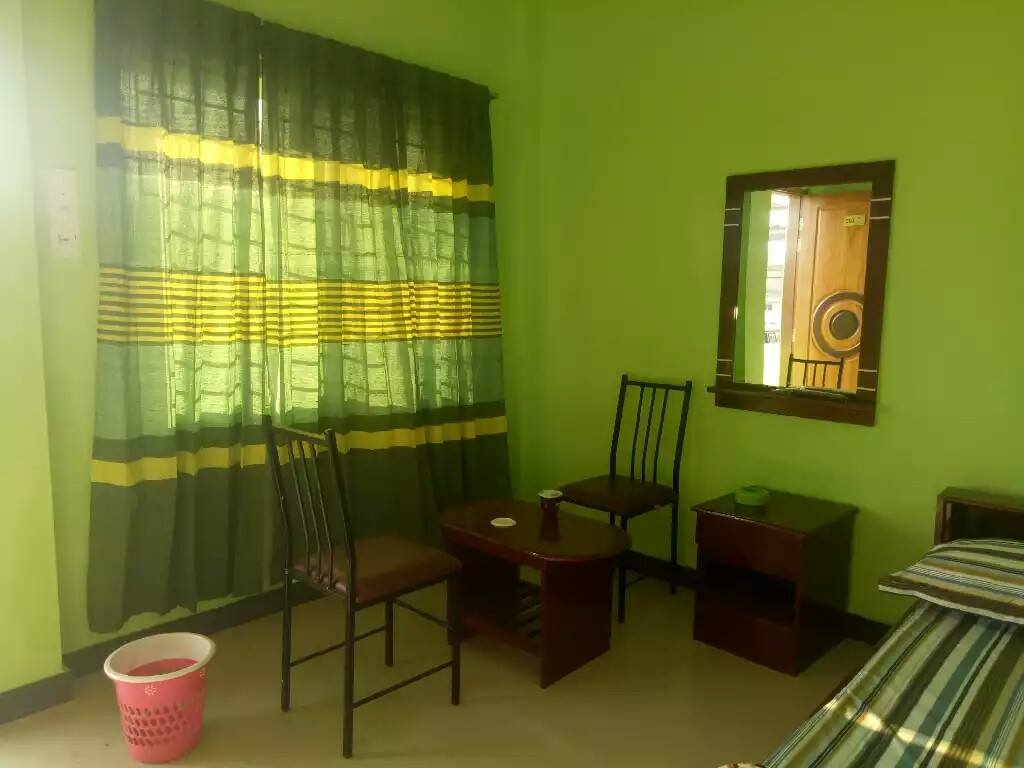 Couple Room