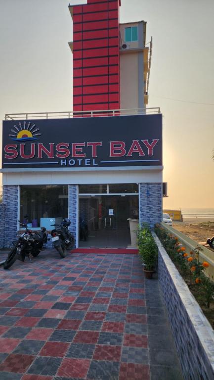 Sunset Bay Hotel