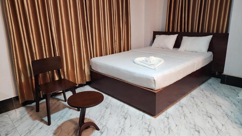Couple Room