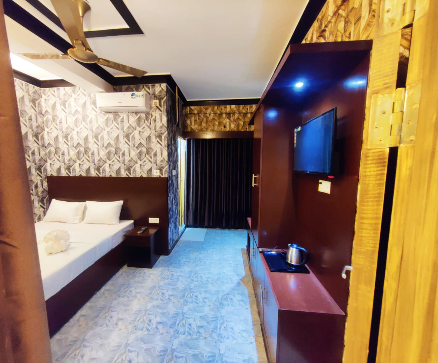 Suite Room