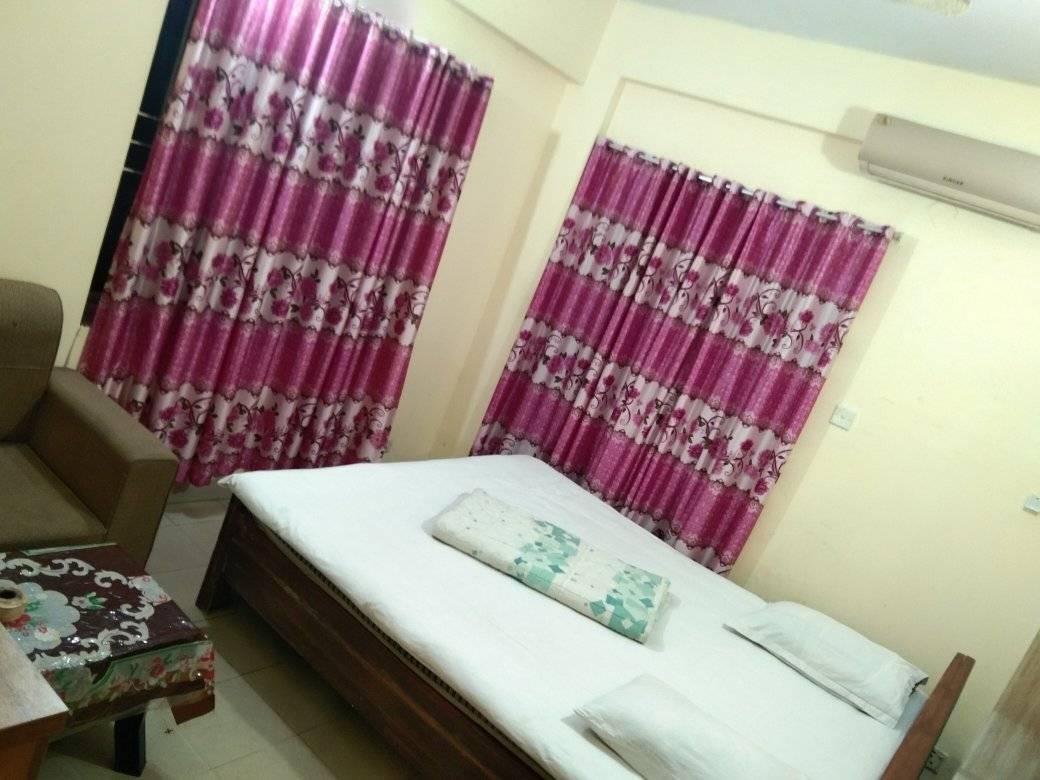 Couple Room