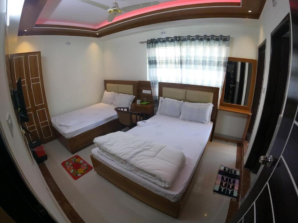 Quad Room with Sea View