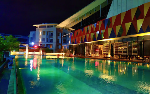 Fortis Downtown Resort