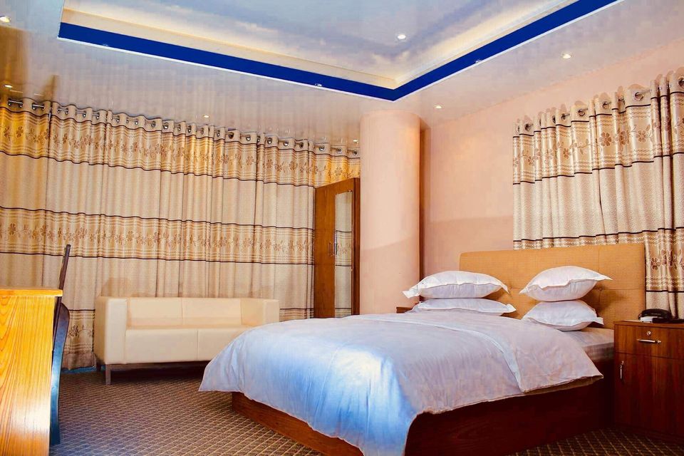 VIP Executive Suite