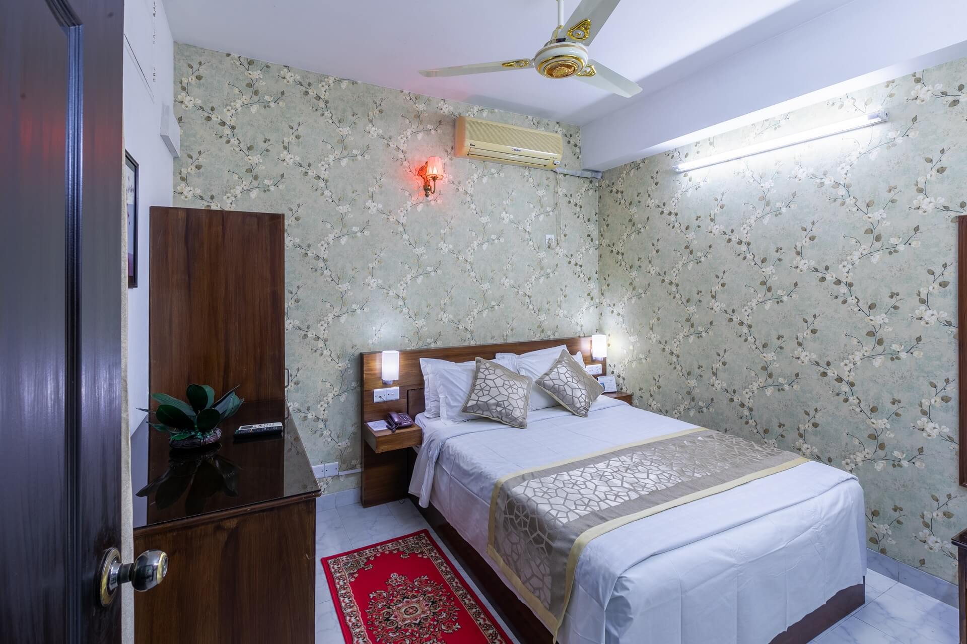 Hotel photo 30