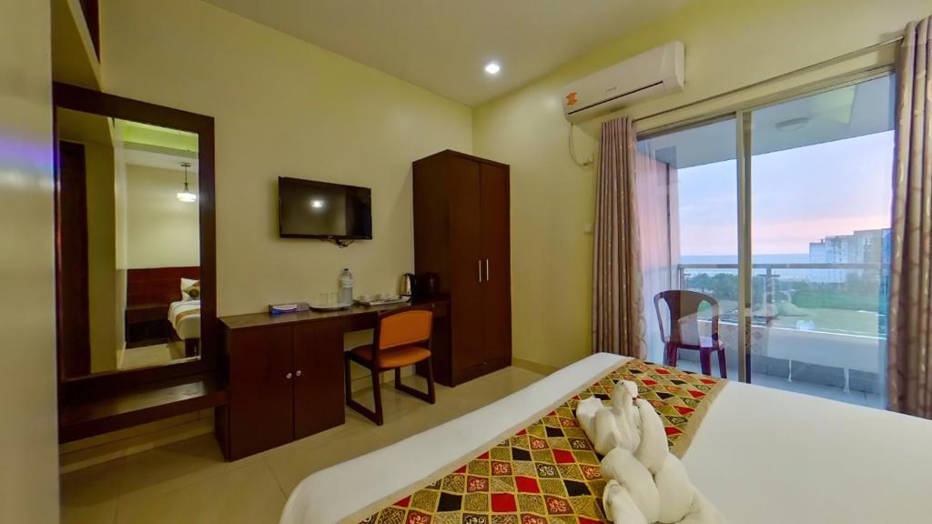 Deluxe Double Room with Sea View