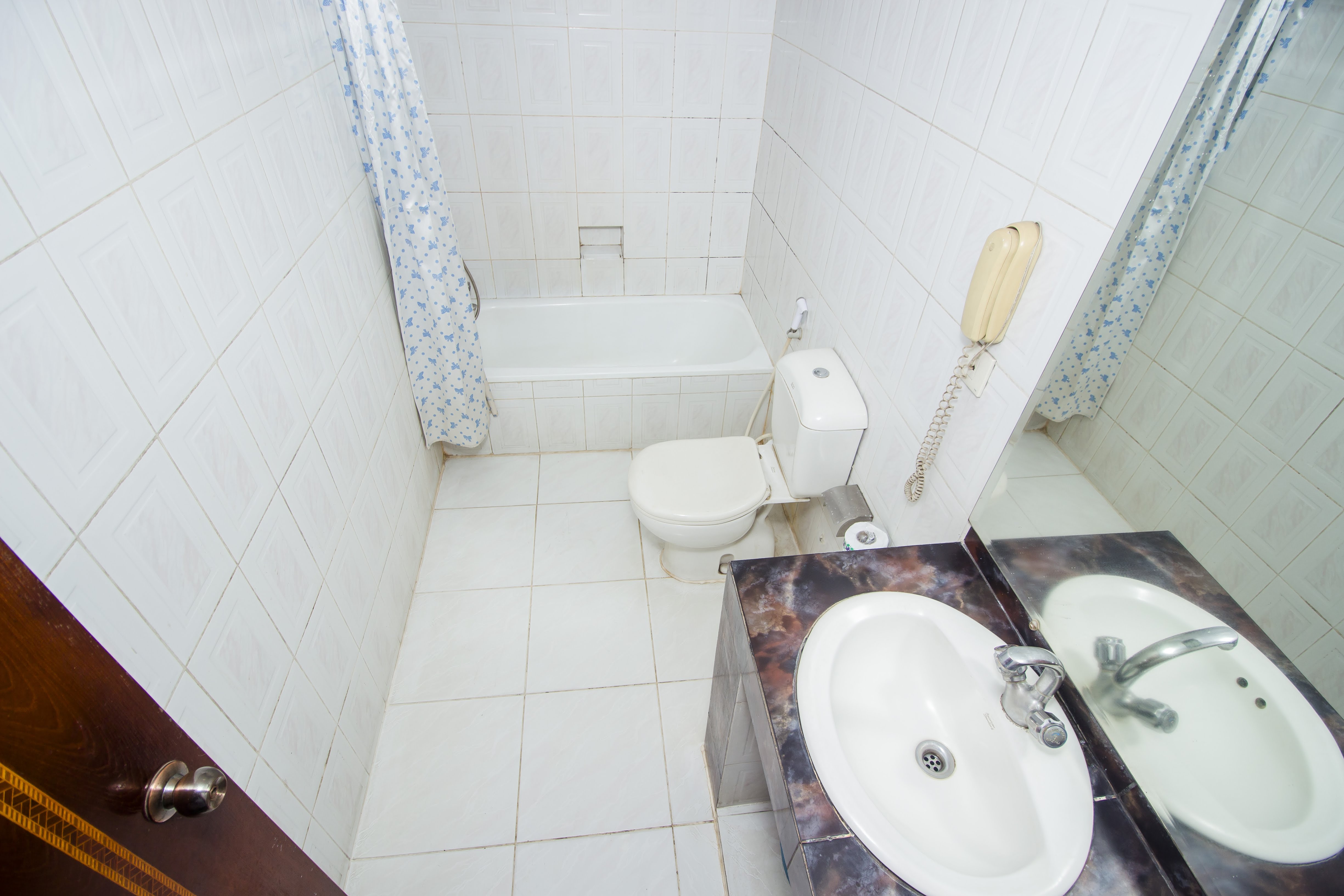 Deluxe Single Room, 1 Queen Bed, For 1 Person
