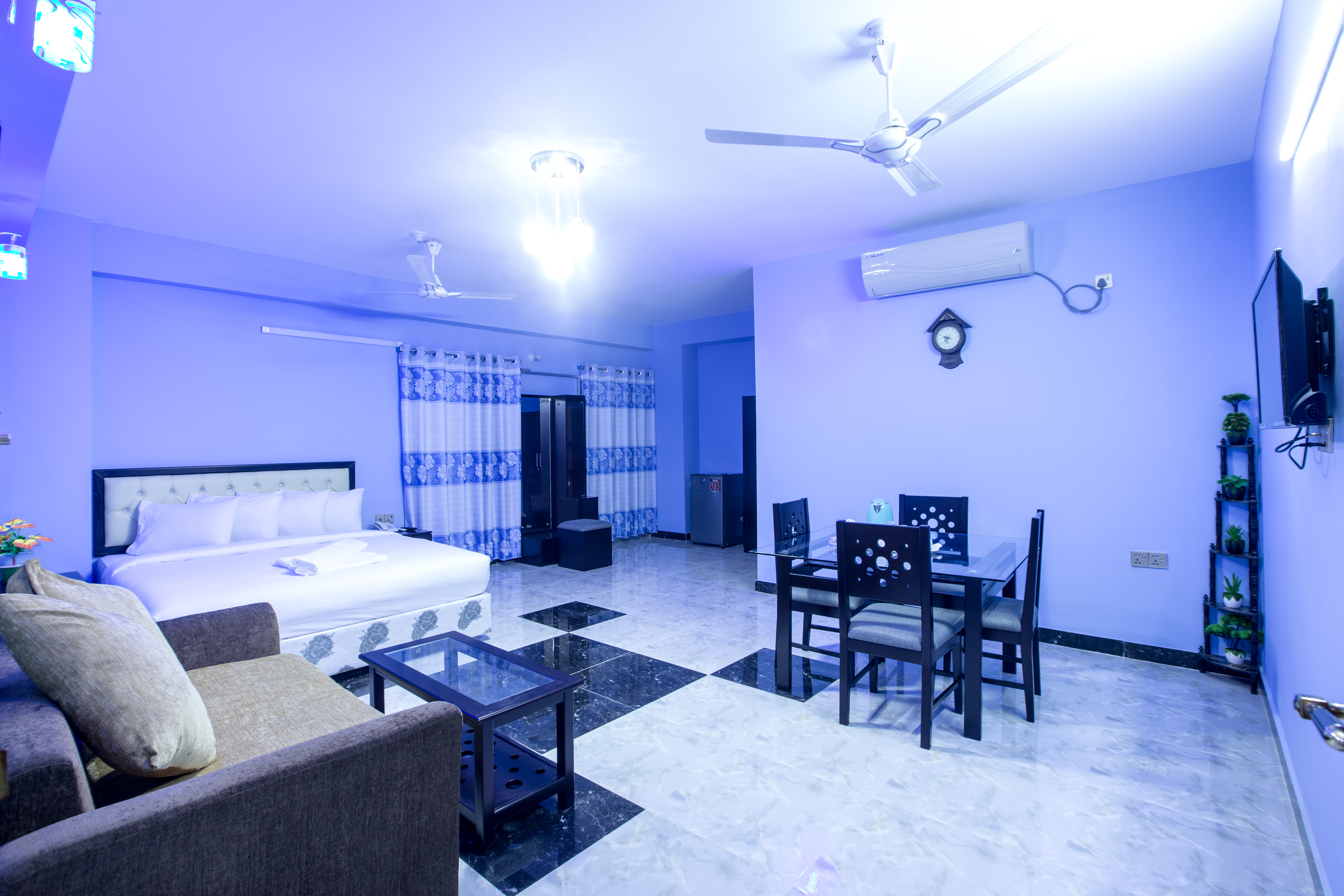 Executive Suite